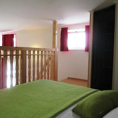 Storia Apartment *